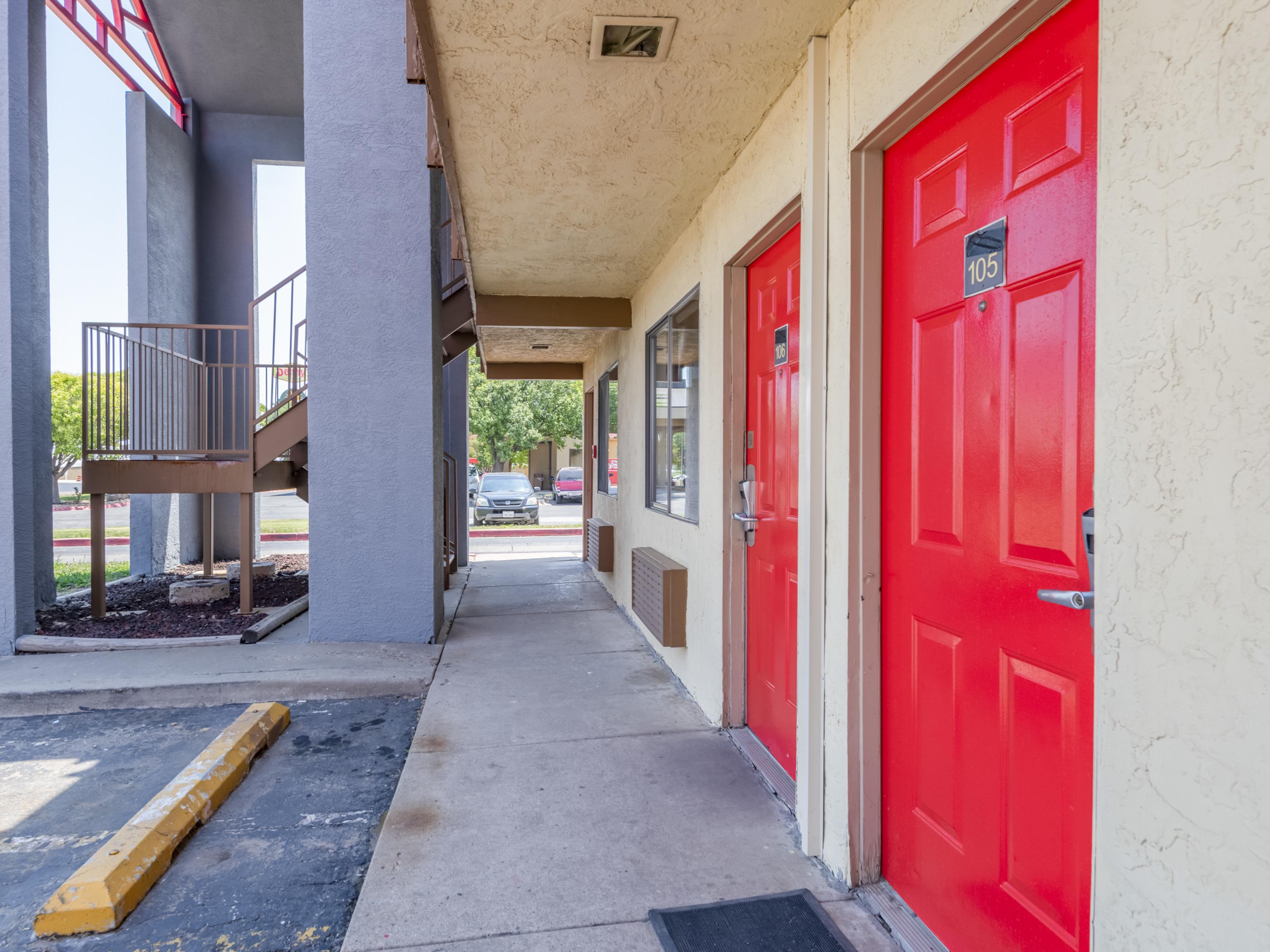 Americas Best Value Inn Amarillo Downtown Exterior photo